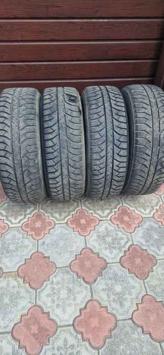 Резина зимняя BRIDGESTONE