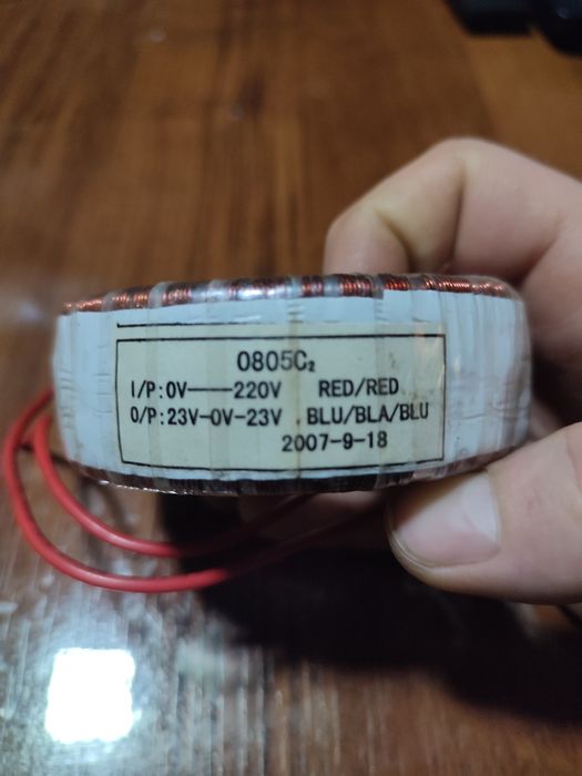 Трансформатор для аудио. 220v. 23v