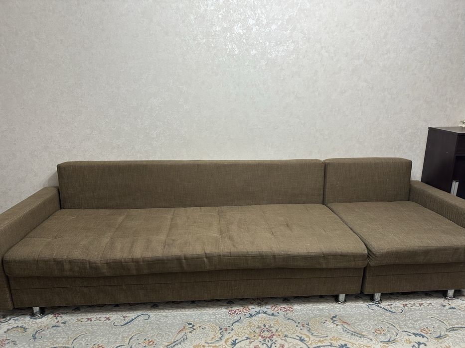 Продаю диван раскладной в хорошем состоянии
