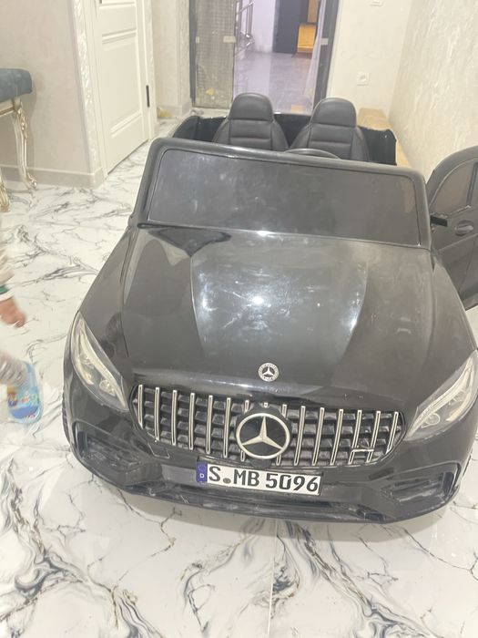 Pultli moshina sotiladi