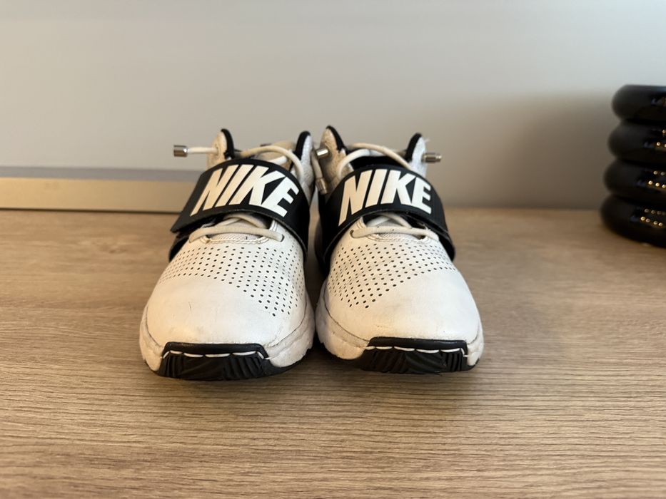 Маратонки Nike 38 размер