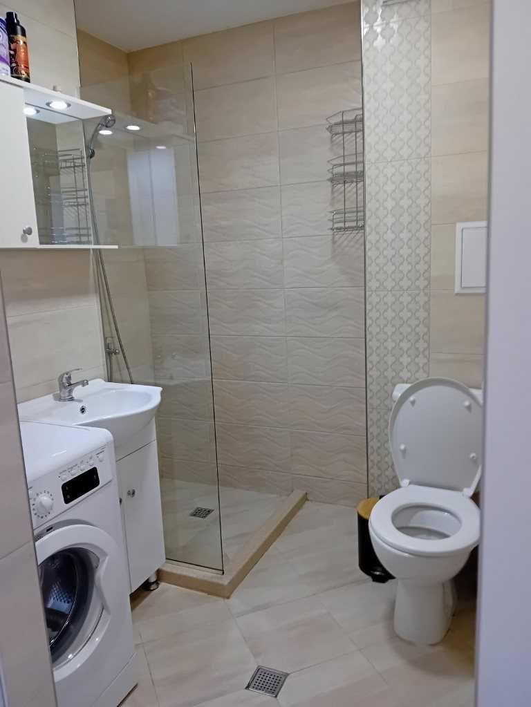продавам 1-стаен в жк Студентски град