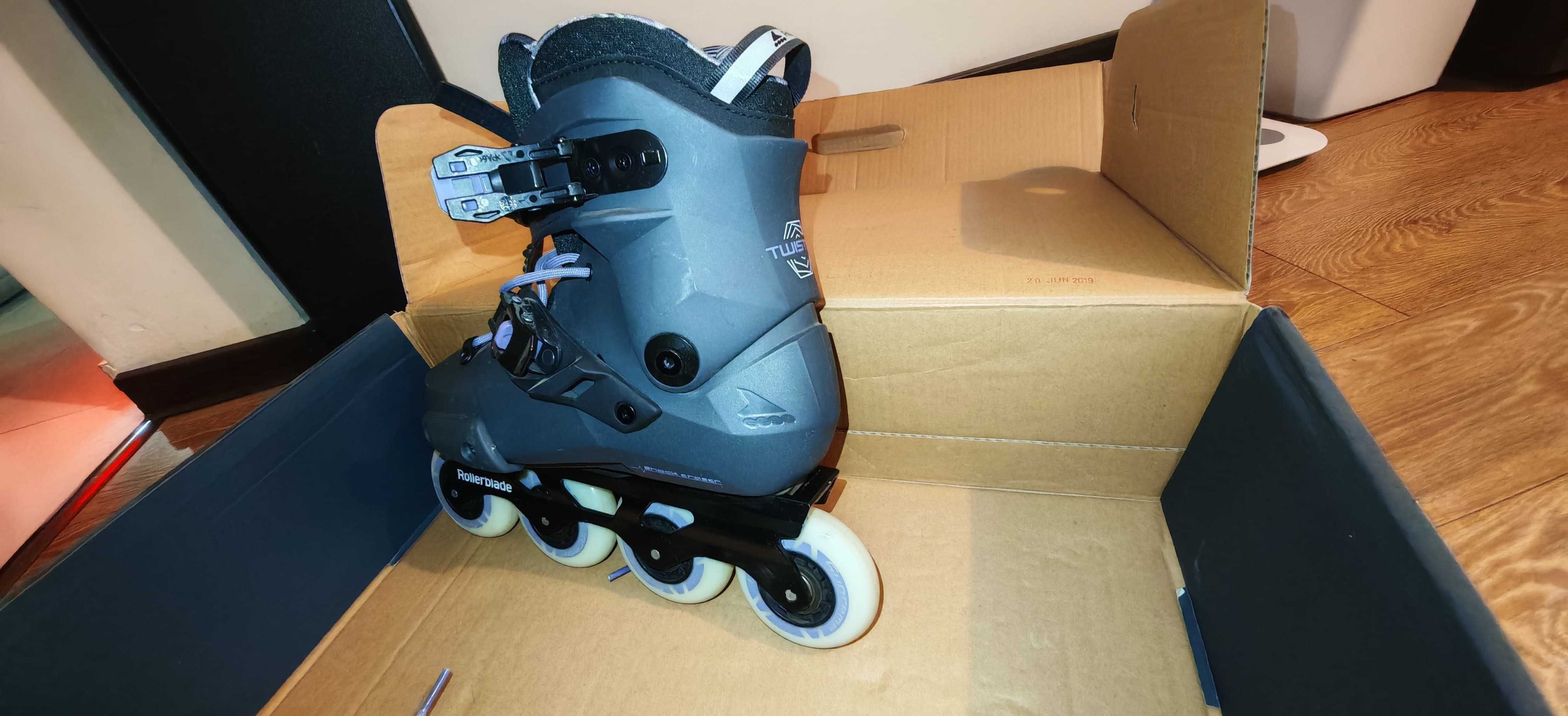 ROLLERBLADE TWISTER EDGE W Anthracite-Purple marimea 38.5