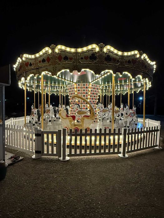 Carusel tematic pentru copii ideal parc de distracții / evenimente