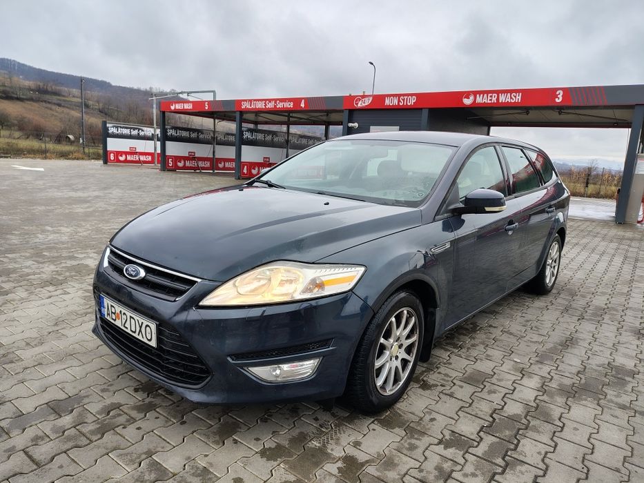 Vând Ford Mondeo an fabricație 2011