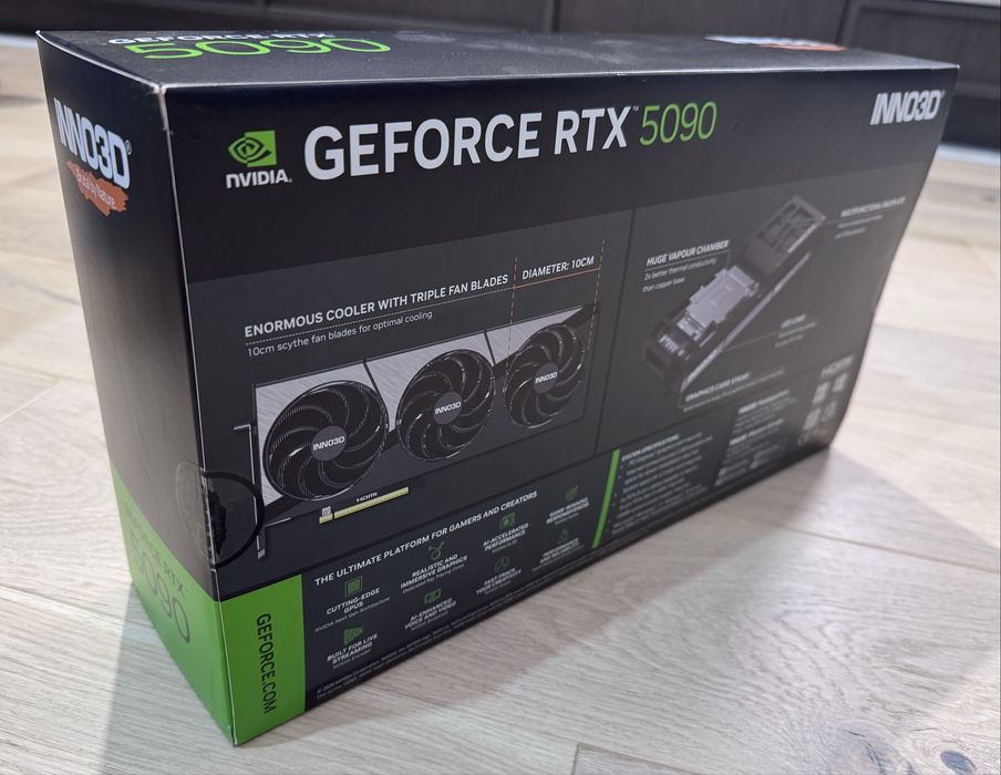 Placa video INNO3D® NVIDIA GEFORCE® RTX™ 5090 X3