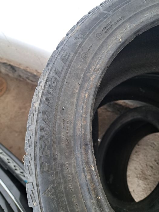 Продам зимние шины,Triangle