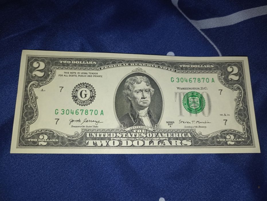 Продам два доллара сша чикаго