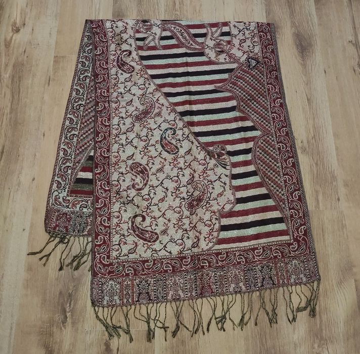 Eșarfă sal din mătase și casmir