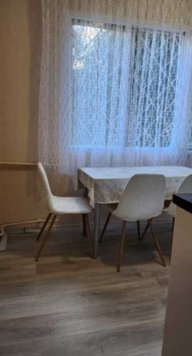 Дава се под наем Едностаен апартамент в София, Център - 48 кв.м за 400 € - Снимка #2