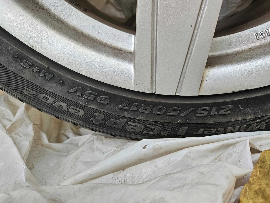 Jante aliaj 17 inch cu anvelope iarna Hankook 5 x 108 Ford Peugeot