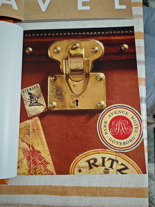 Cărți Louis Vuitton