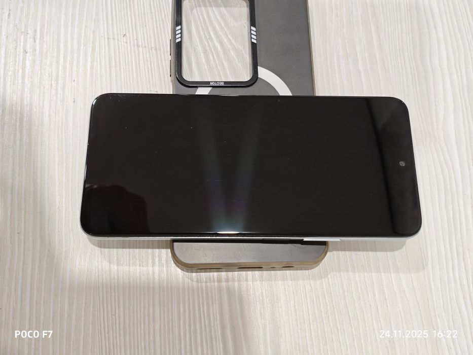 Honor x7b. Чехол в подарок