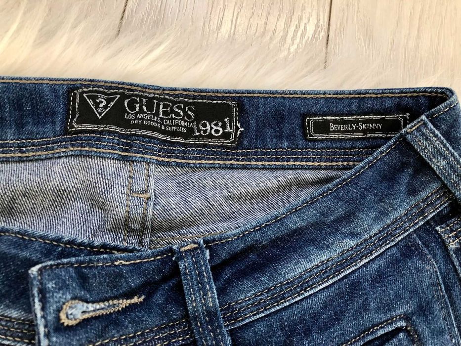 Blugi de dama, Guess, marime 27, stare foarte buna