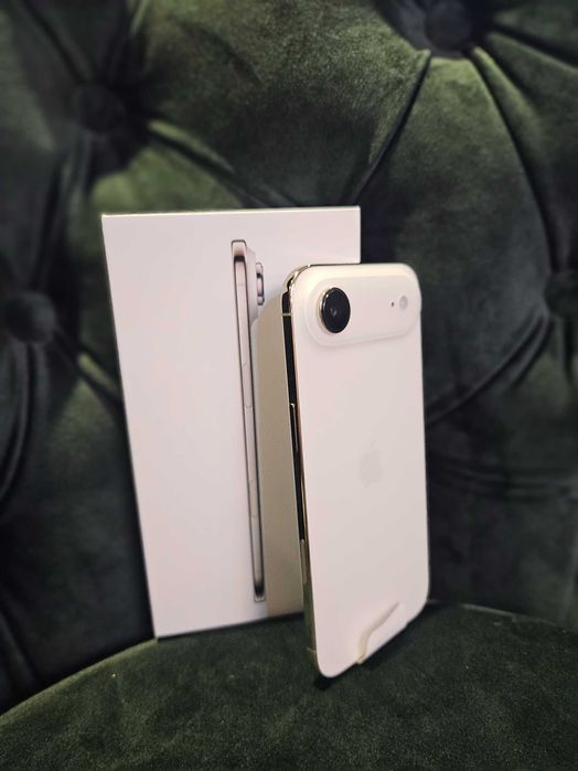 Най-новото попълнение на APPLE IPHONE AIR 256 GOLD