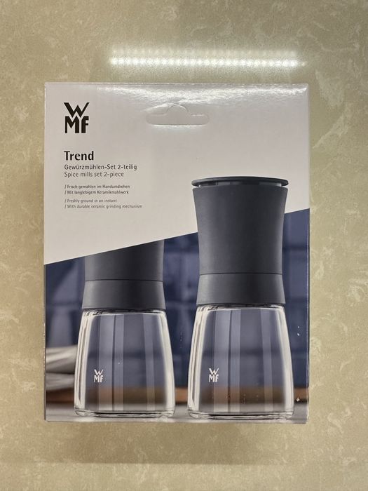 Rasnite WMF cu mecanism ceramic pentru sare / piper / condimente, noi