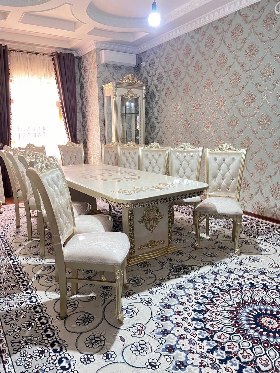 Stol-Stul Kamplekt Stull-Yonğoqdan-12 ta Stol 1.10x2.75 Keb Kôrin Bor