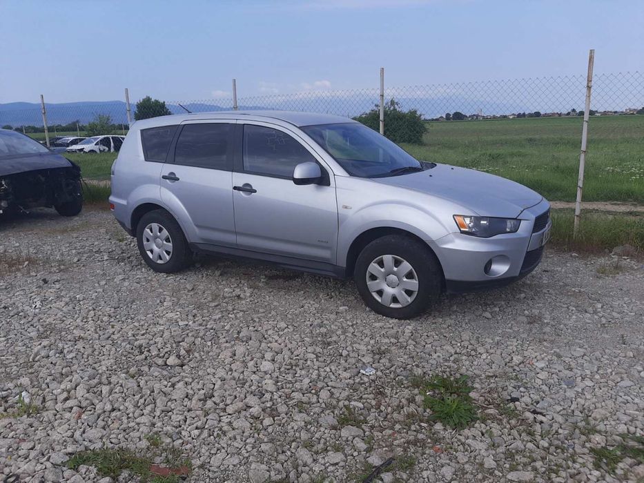 За Части Mitsubishi outlander 2.2d 2011 г