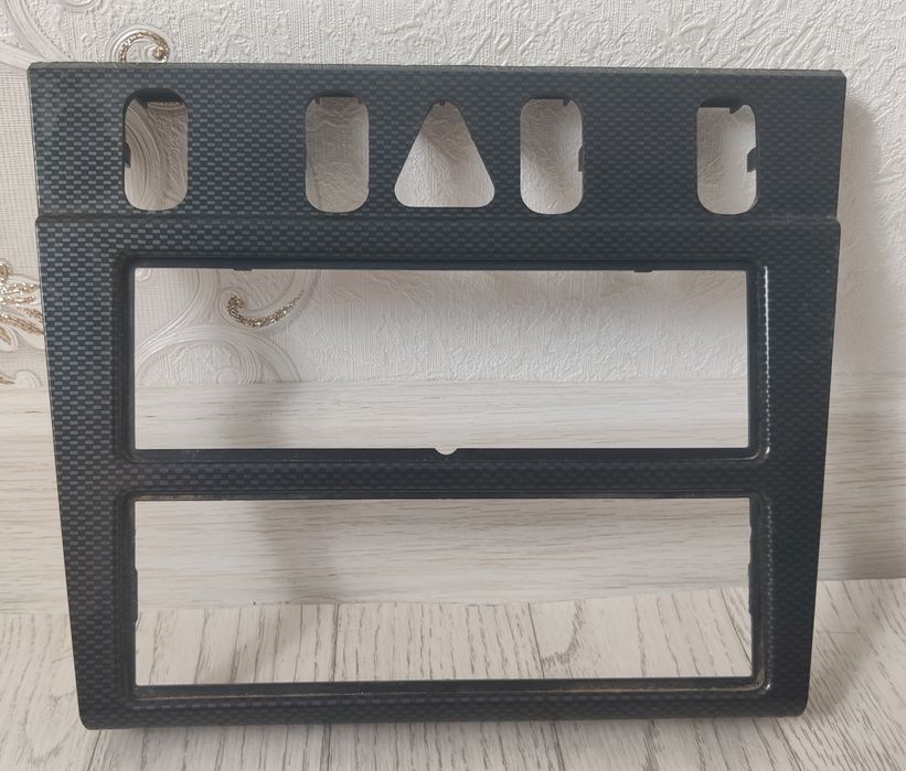 Рамка под магнитофон Mercedes