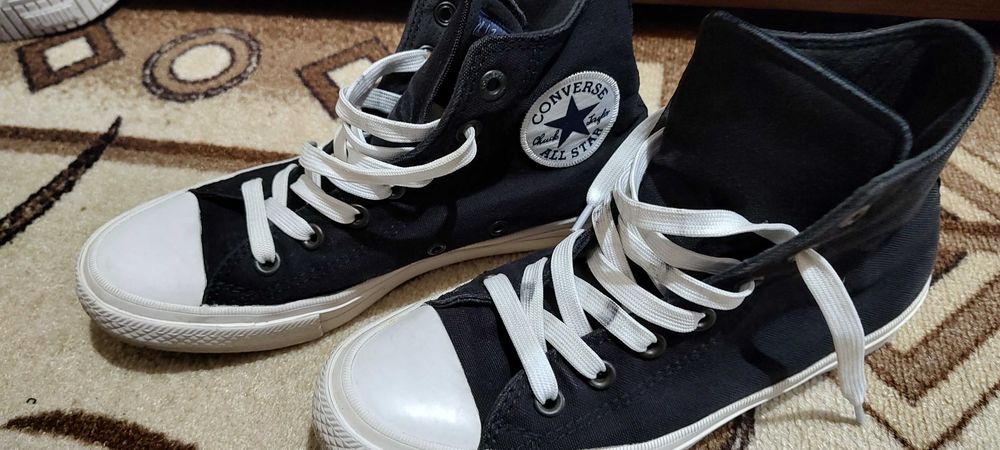 Кецове Converse.    .