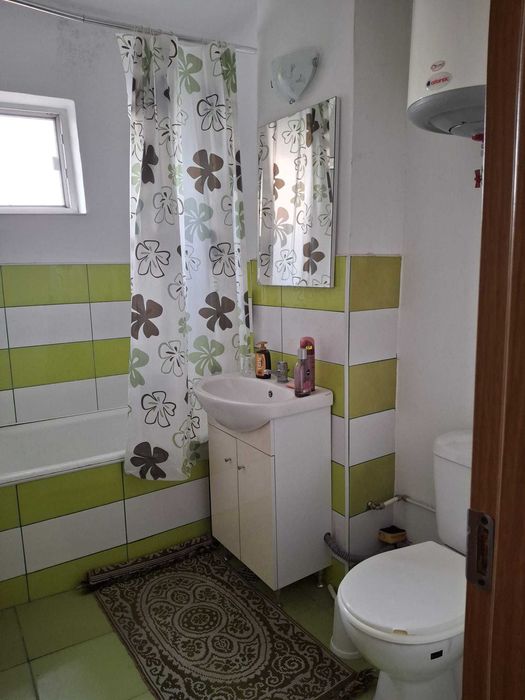 Vand apartament 2 camere