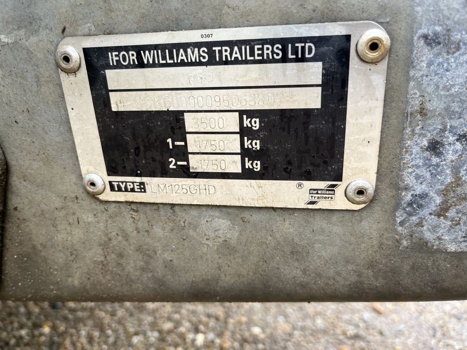 Remorca Ifor Wiliams 3,5 tone