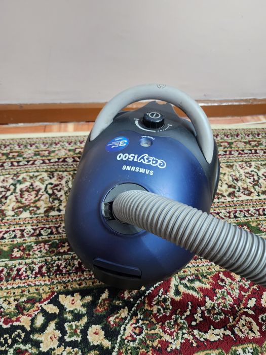 Пылесос, самсунг 1500