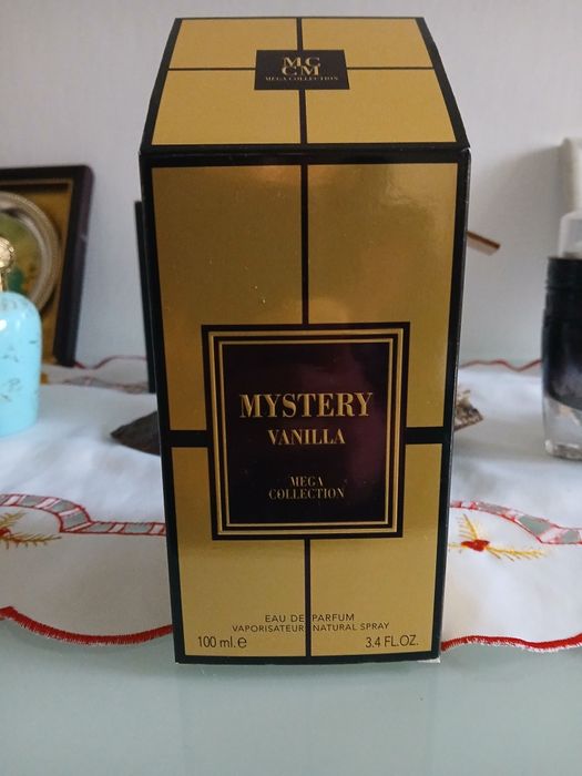 Vand aceste parfumuri