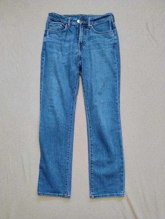 Pantaloni blugi, de la H&M, culoare albastru, mărime M