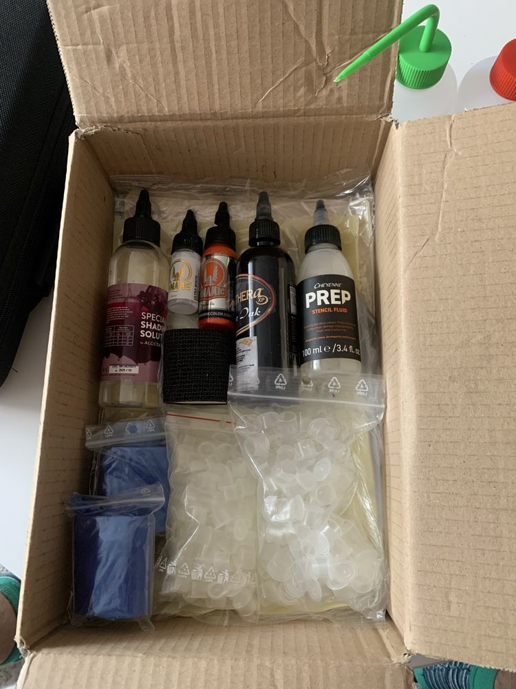 Aparat de tatuat Ambition, kit complet + toate consumabilele necesare