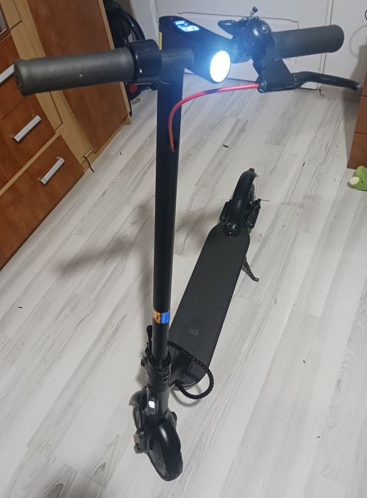 Trotineta electrica Xiaomi pro 2