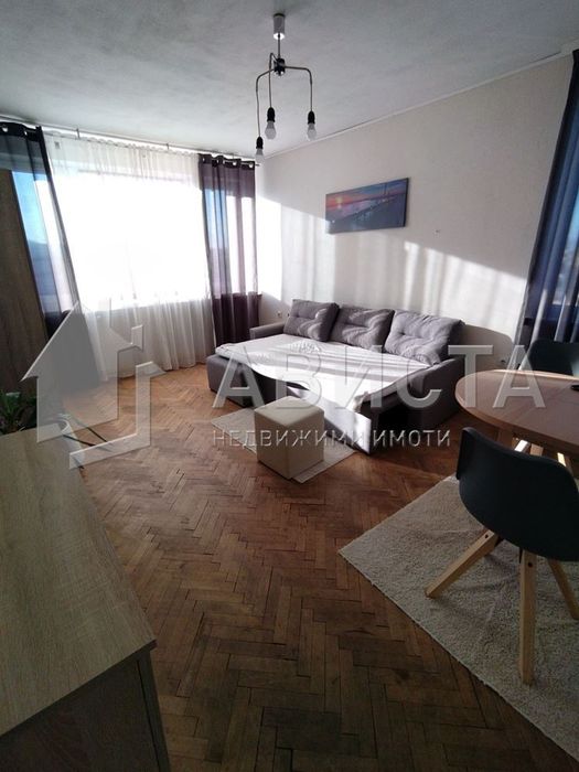 Дава се под наем Двустаен апартамент в София, Гоце Делчев - 70 кв.м за 561 € - Снимка #3