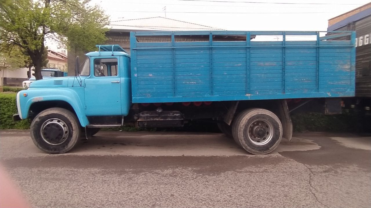 Zil 130 G gruzavoy