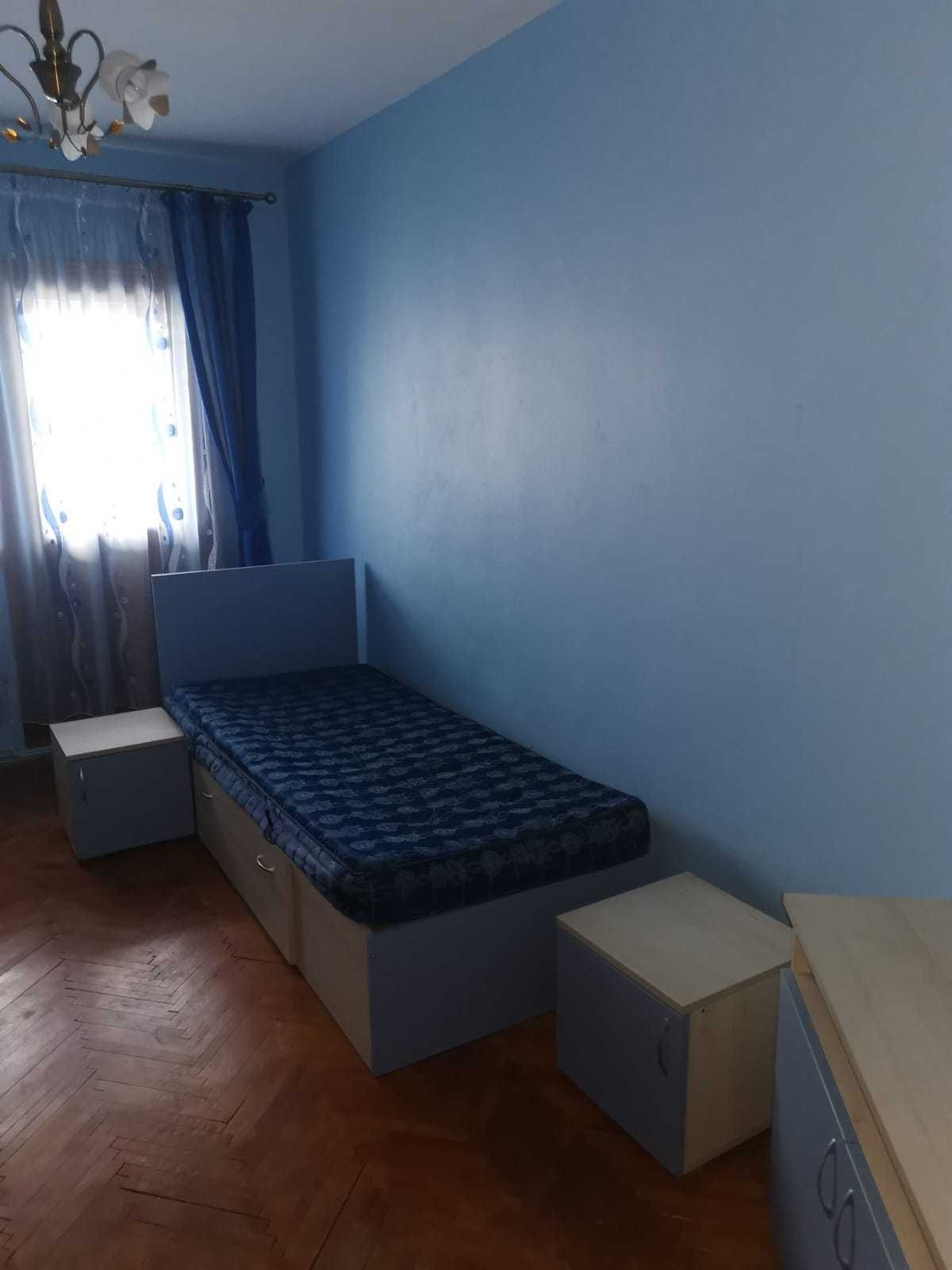 Pers. fizica-apartament 3 camere, aproape de Universitate – Copou