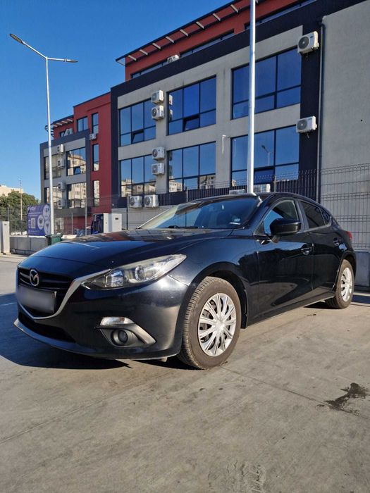 Продавам Мазда 3 2.2 Skyactive