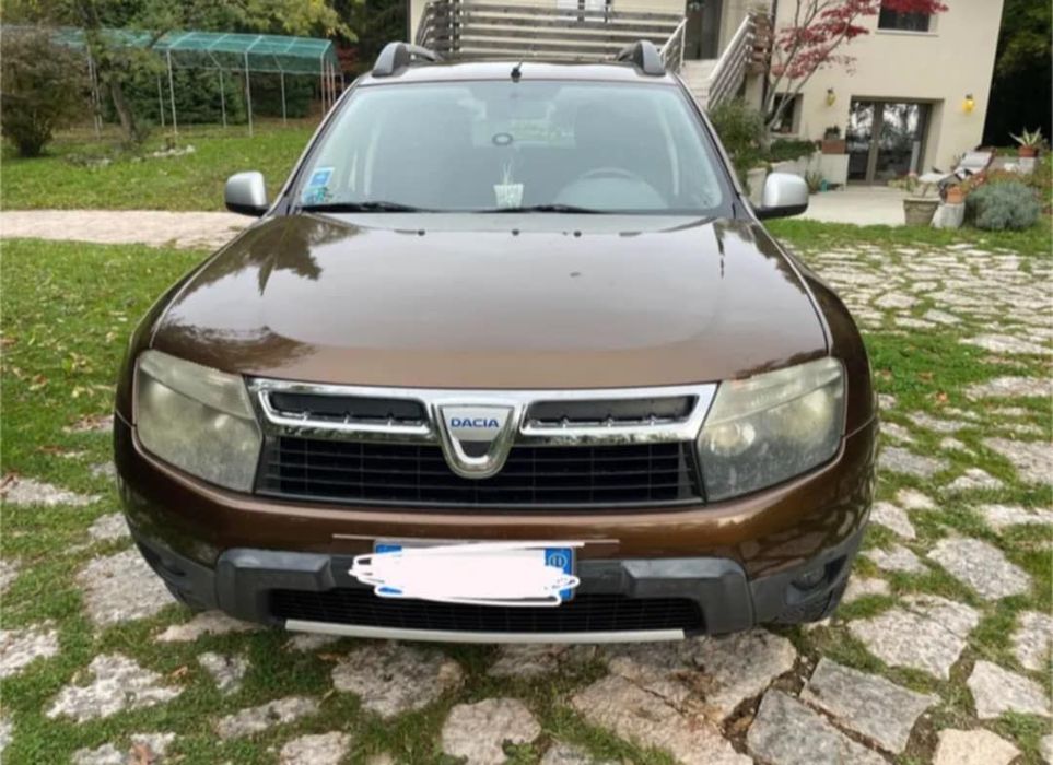 Vând Duster 2011 1.5D