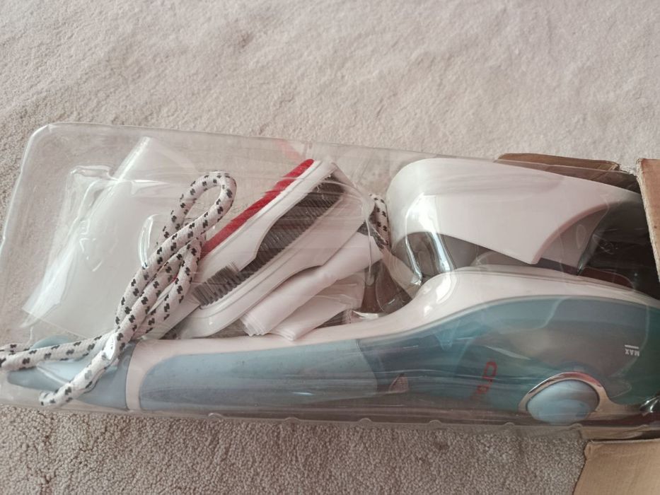 Парной утюг.