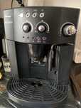 Кафеавтомат De'Longhi Caffe Magnifica ESAM4000-B