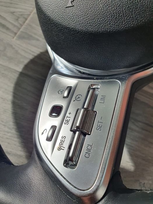 Volan Mercedes G-class 400