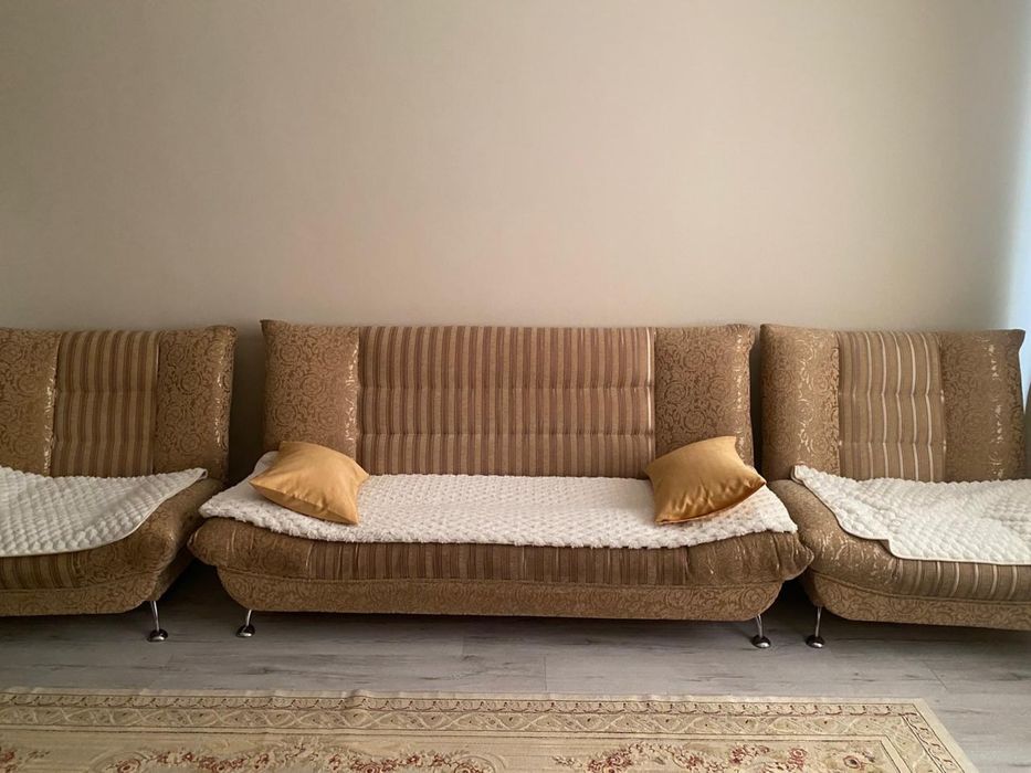 Продам диван в хорошем состоянии