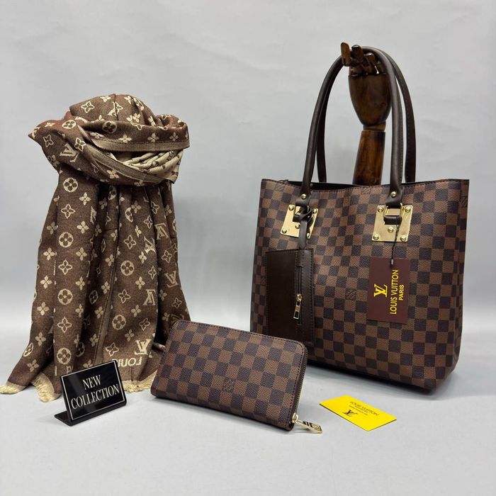 Set poșete +eșarfă +portofel