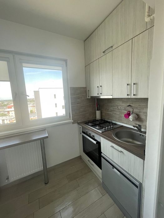 Inchiriez apartament Decebal Residence - 2 camere -