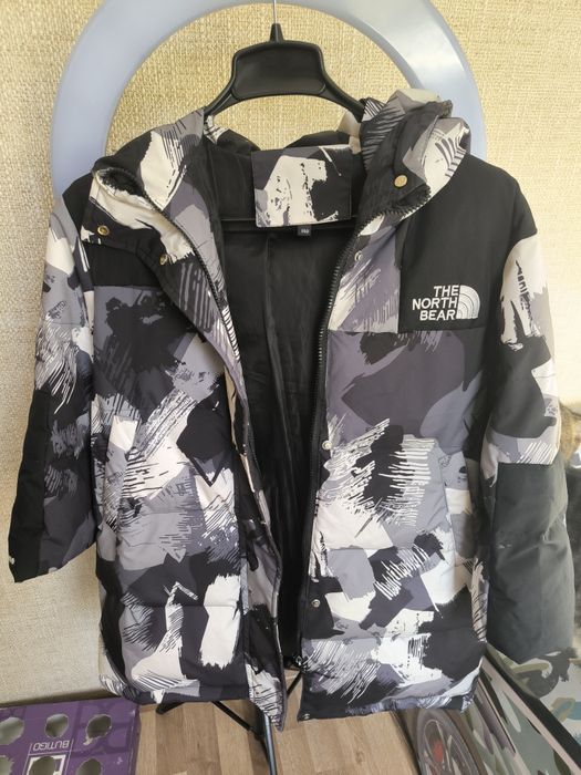 Зимняя куртка на мальчика 10-11 лет