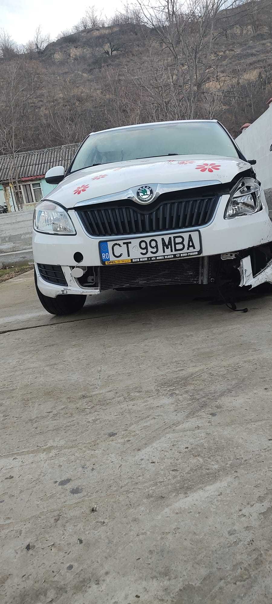 Skoda fabia avariata