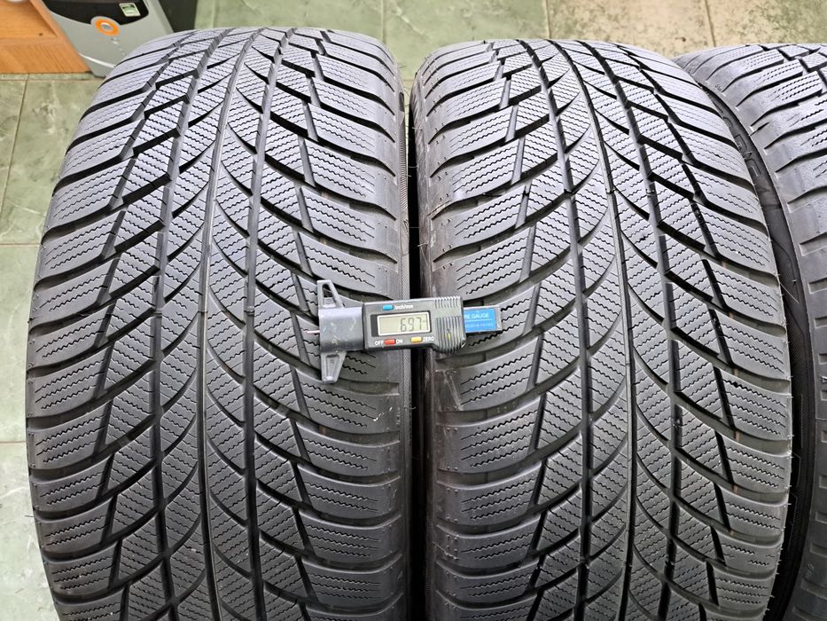 4 anvelope 225/50 R18 Bridgestone runflat 7mm(2021,2022)