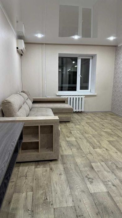 Продается 1 комн. Район 4-мкр