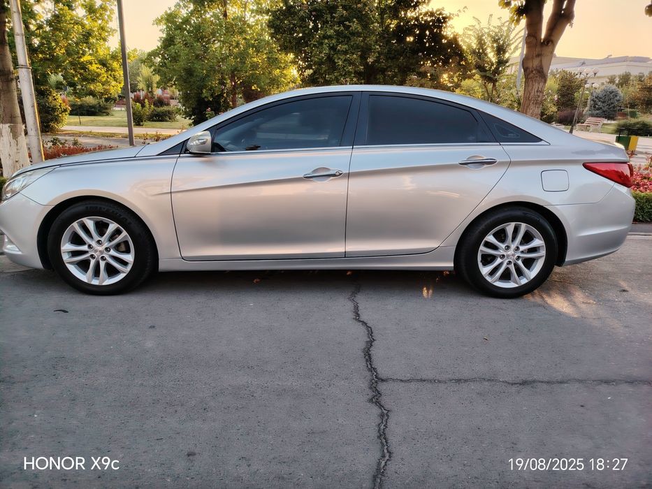 Хундай соната корейский экономичный бизнес класс 1 кул машина