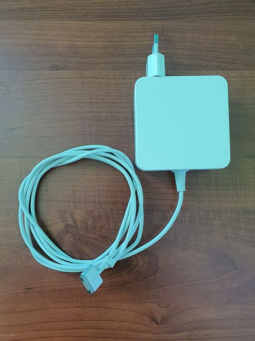 Зарядно за macbook 60w 2011 2015