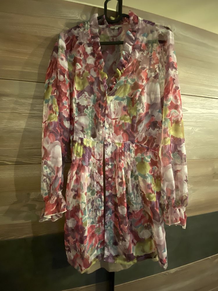 Разпродажба на рокли Zara, HM, Desigual и др.