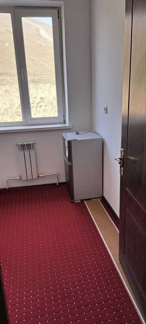 2 xonali uy Yangi moshina bozor tepasida 2/2/5